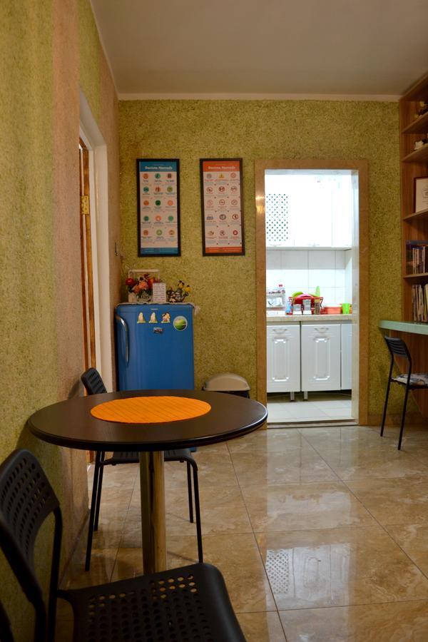 Danista Nomads Tour Hostel Улан-Батор Экстерьер фото