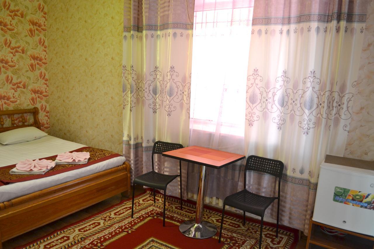 Danista Nomads Tour Hostel Улан-Батор Экстерьер фото